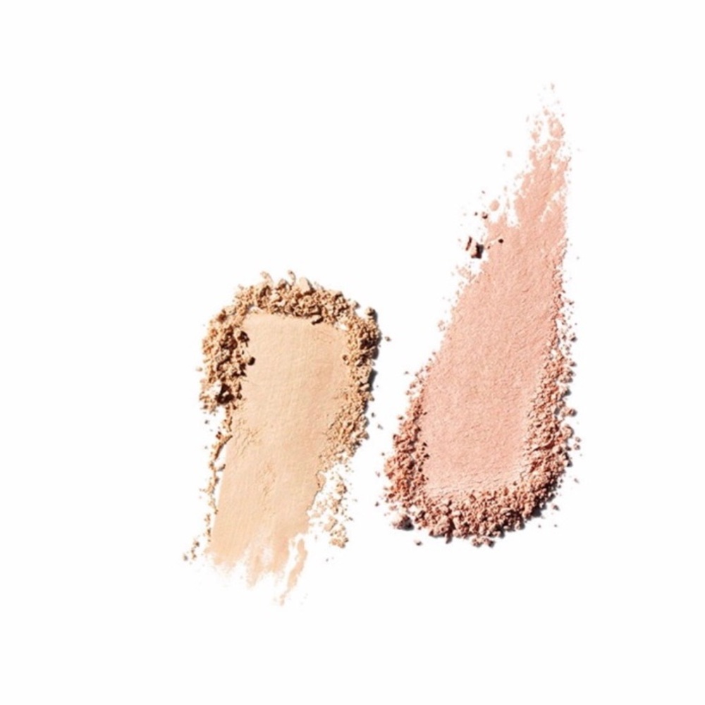 Estée Lauder Set + Highlight Powder Duo - Picture 3 of 3